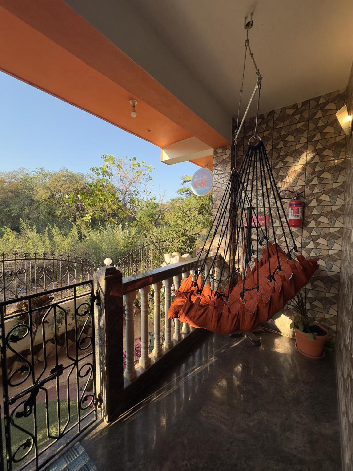 Last Minute Trip Hostel Morjim Exterior photo